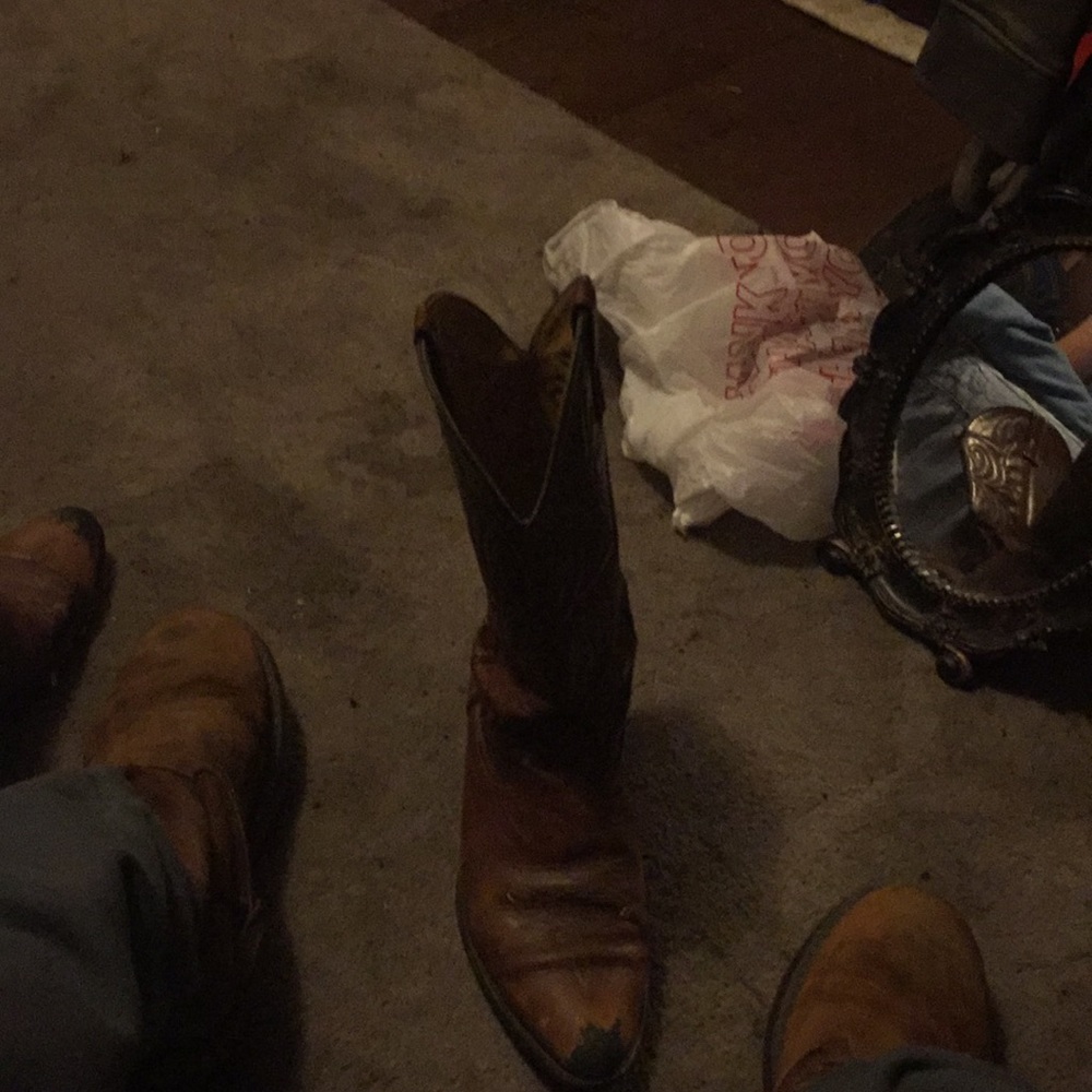 Cowboy boots - Picture 2 of 3